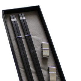 Uzen Silver chopsticks in cadeauverpakking (2 setjes chopsticks + 2 rests)