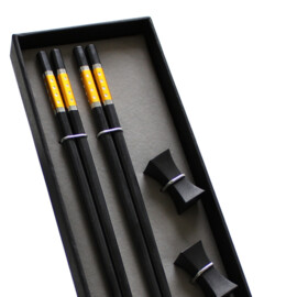 Tosa Orange chopsticks in cadeauverpakking (2 setjes chopsticks + 2 rests)