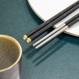 Kurochiku chopsticks (eetstokjes)